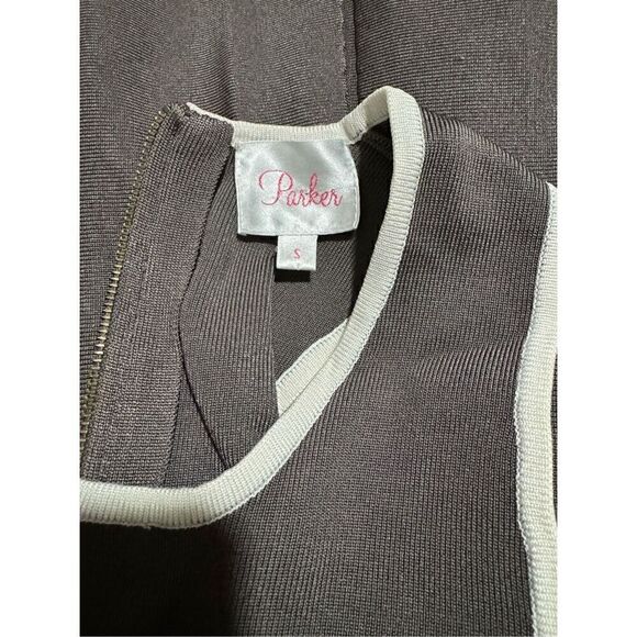 Parker Darla knit racerback pleated skater sleeveless dress in Dusk Cambo S - Picture 8 of 10